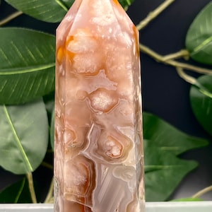 Natural Red Flower Agate Tower