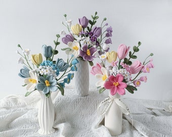 Gehäkelter Tulpenstrauß, Muttertagsgeschenk, Strickblumen, Maiglöckchen, handgemachte Blumen (keine Vase)