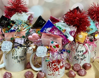 Bridal Shower Favor Mug Set with Personalization