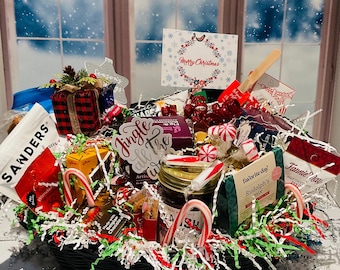 Holiday Gift Baskets with Snacks, Sweets and Seasonal Drinks – Custom Christmas Food Basket with Cocoa, Candy and Note – Two Size Options