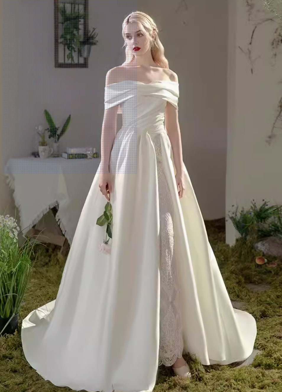 green emerald velvet dress Korean Wedding Dresses