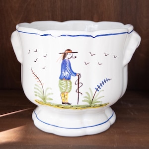 Vintage French Desvres Faience Cache Pot, scalloped, Hand-Painted Breton Figure Planter