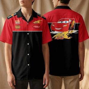 Camisa hawaiana tejida de mecánico de Rayo McQueen, camisa Rust-Eze Cars Disney Hawaii, campeón de la Copa Pistón, viaje familiar a Disney World y Disneyland