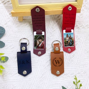 Custom Photo Keychain, Personalized Leather Fathers Day Gift for New Dad, Groom Gifts, Couples Keychain, Anniversary Gift, Mother's Day Gift imagen 2