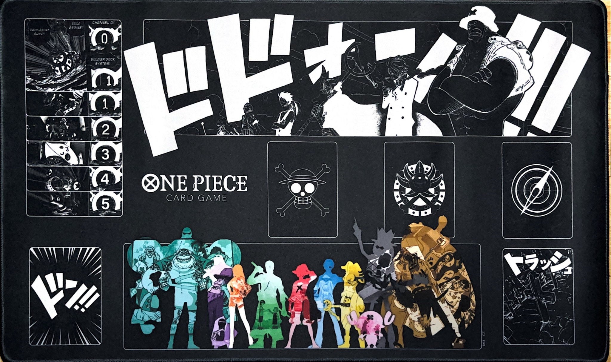 One Piece Trading Card Game Black / White Strawhat Playmat