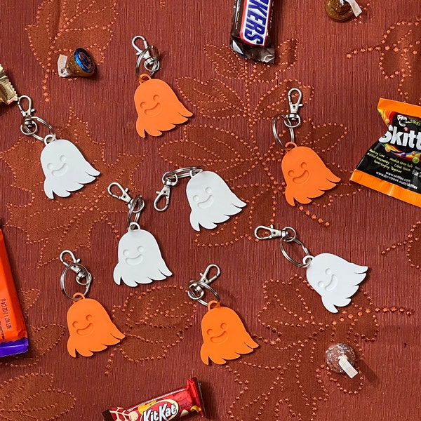 Adorable Ghost Keychain - Cute Halloween Accessory in White or Orange