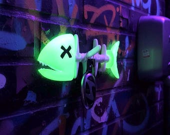 Funny Dead Fish Key Holder | 3D Printed Fish Bone Wall Hook | Fishing Gift for Men | Beach House Entryway Decor | Unique Key Rack Organizer