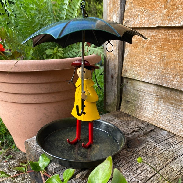 Metal Bird Feeder Hanging Girl Umbrella Rain Coat Yellow Feeding Display Wildlife Gift Garden Decor