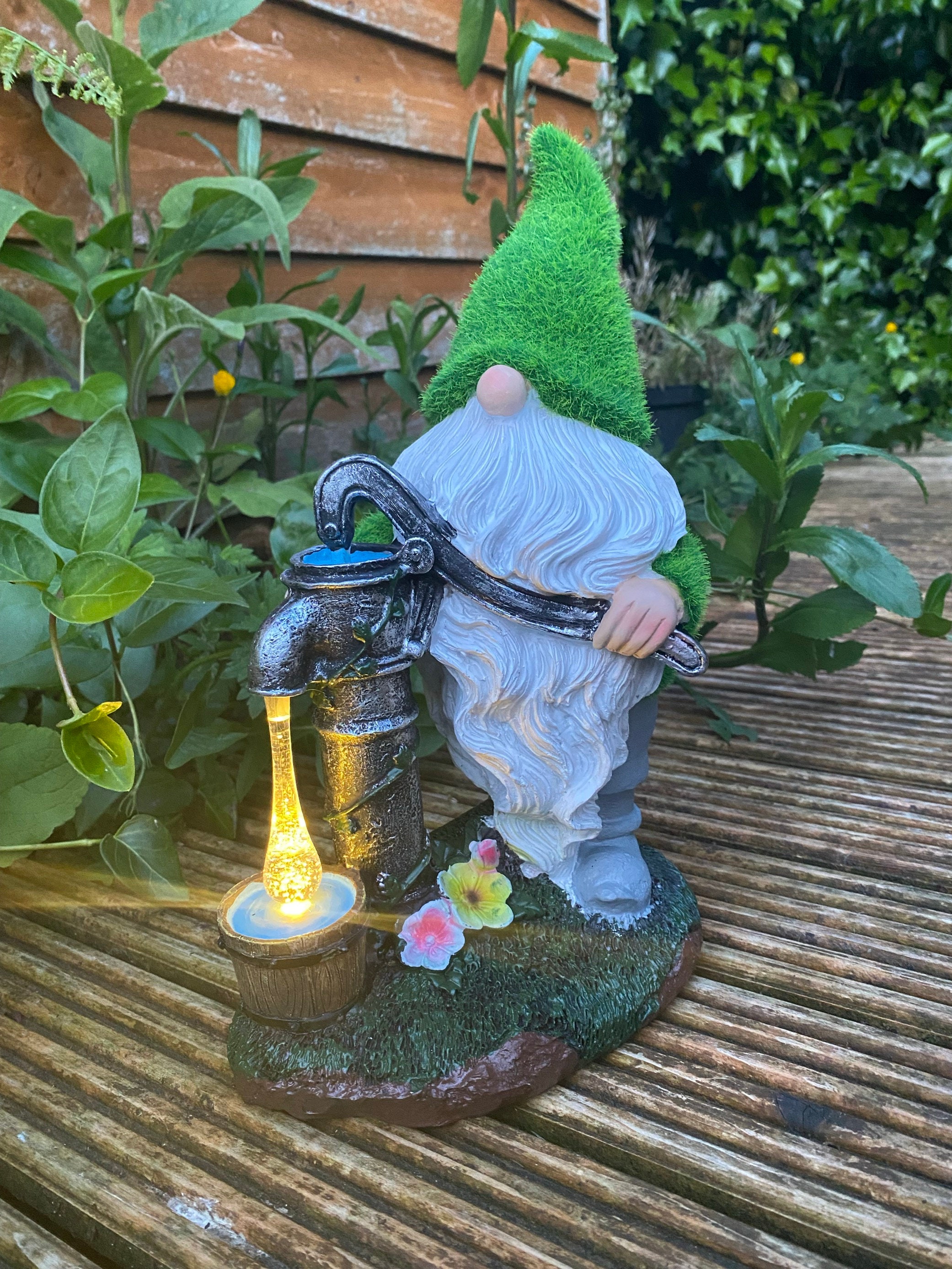 Garden Decoration Fairy House Gnomes With Solar Light, Outdoor Hanging Solar Lamp Waterproof Resin LED Solar Hanging Lamp Decoration Lighting For Outdoor Yard Patio Balcony Tree, Warm White,C