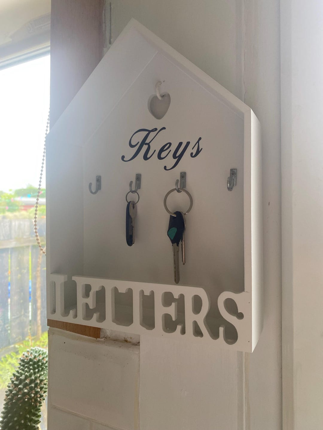 White Painted Wooden Letter & Key Holder Hook Rack Free Standing Wall ...