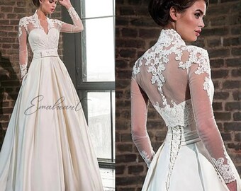 Elegant Long Sleeve Lace Satin Wedding Dresses With Pockets Exquisite Bride Gowns