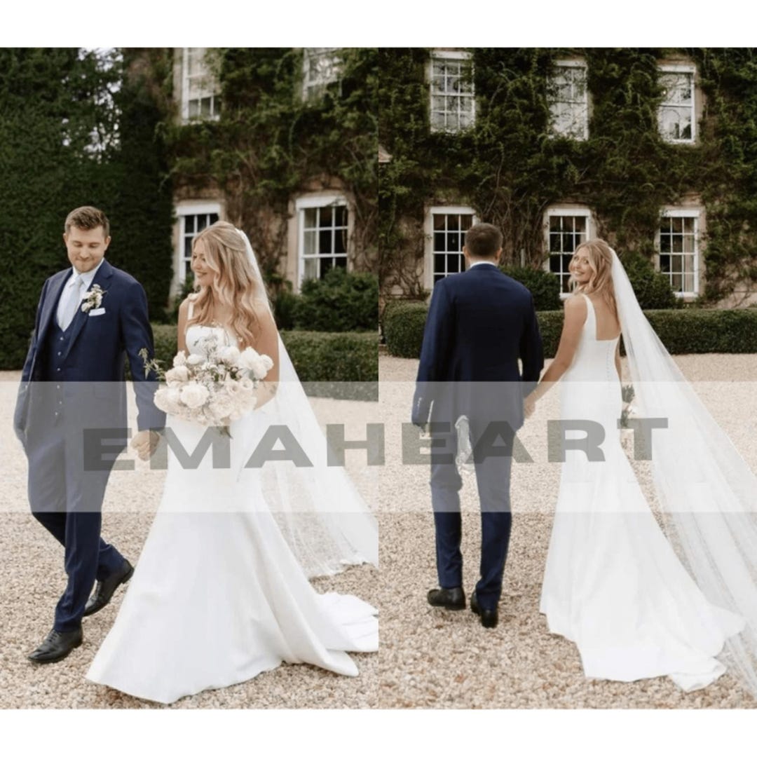 Minimalist Mermaid Square-Neck Spaghetti-Strap Open-Back Train-Length Wedding Dress