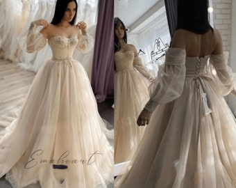 Enchanting Princess Ball Gown Wedding Dress With Lace Sweetheart Neckline And Lace-Up Puff Sleeves