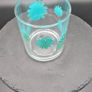 Lantern with summery floral motif