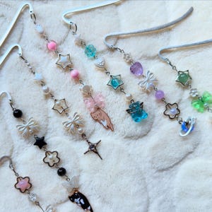 Metal Hook Custom Beaded Bookmarks