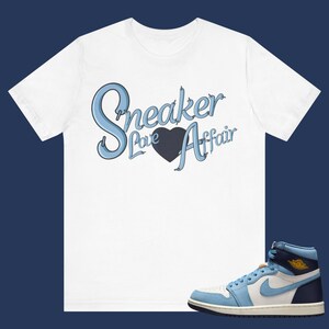Jordan 1 High OG WMNS First in Flight - Sneaker Love Affair - Unisex Sneaker Pasujące Koszulki