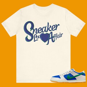 SB Dunk Low Pro Phantom i Hyper Royal - Sneaker Love Affair - Unisexowe pasujące koszulki sportowe