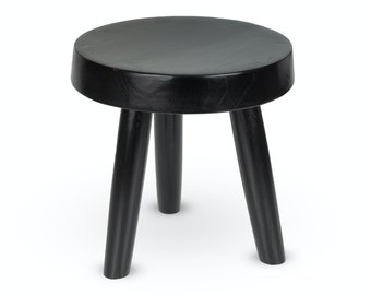 Petit tabouret en bois de style Chandigarh - Brun foncé, noir, teck - Ensemble de tabourets à traire, Charlotte Perriand, Jeanneret, Corbusier, Capitol