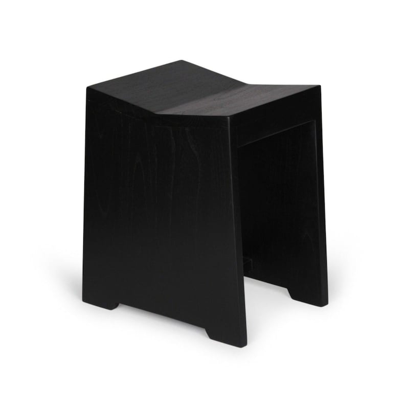 Tabouret en bois de style Chandigarh Marron foncé, noir Tabouret de couture, Charlotte Perriand, Jeanneret, Corbusier, Capitol, tabouret OWS, J.T.H. Appartements Noir