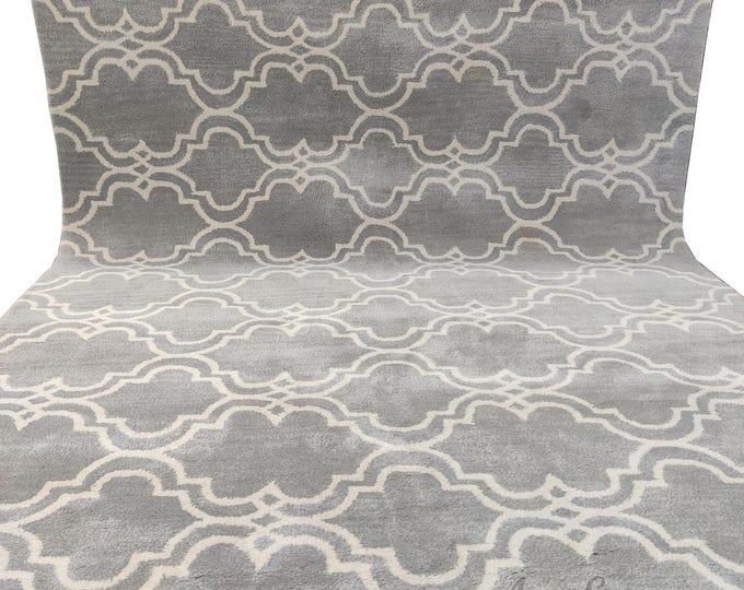 Hand-Tufted Wool Area Rug: Modern Persian Style, Soft Pile (8x10)