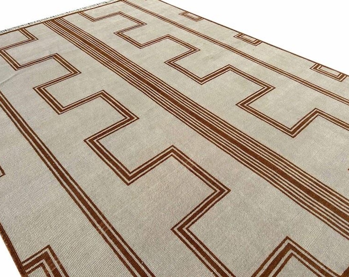 Hand-Knotted Modern Oushak Rug: Antique Turkish Wool Area Rug for Living Room Home Decor