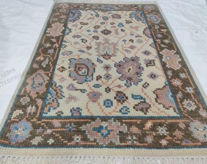 Handmade Oushak Rug: Pastel Turkish Wool Area Rug