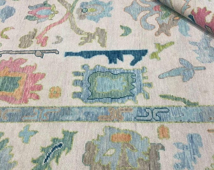 Hand Knotted Oushak Wool Rug 8x10: Modern Turkish Design