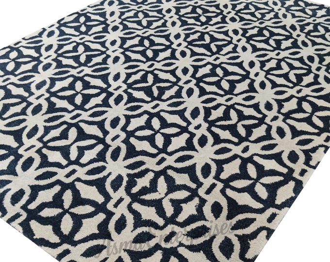 Hand-Tufted Wool Area Rug: Modern Persian Style, Soft Pile 5x8