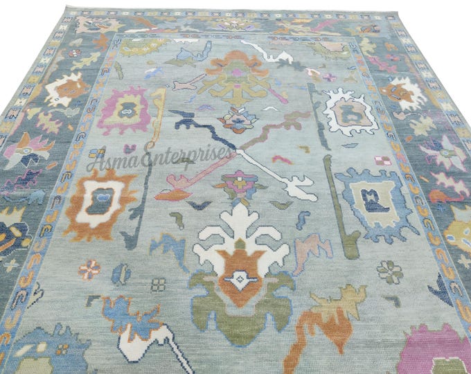 Hand-Knotted Oushak Rug 8x10: Floral Design, New Zealand Wool