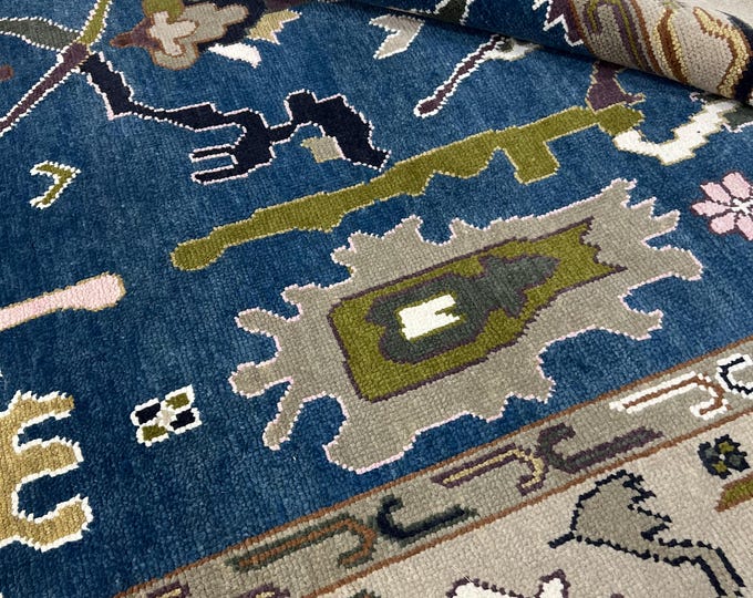 Hand-Knotted Oushak Wool Rug: Antique Turkish Style, Customizable Size
