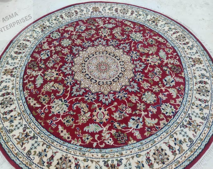 Hand-Knotted Nain Persian Rug: Traditional 8x8 Round Wool Area Rug