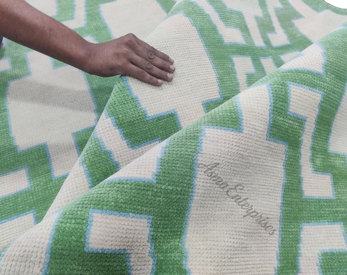 Hand-Knotted Oushak Wool Rug 8x10: Beige & Green Geometric Design