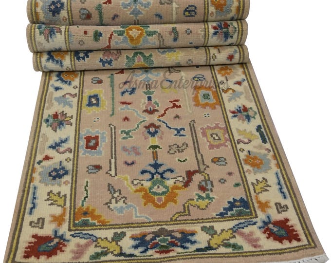 Hand Knotted Oushak Wool Rug: Antique Turkish Style Runner