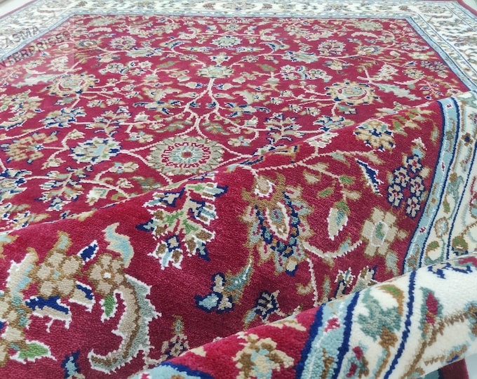 Hand-Knotted Persian Style Wool Rug: Nain Design, Traditional Area Rug