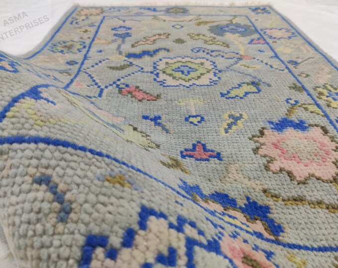 Hand-Knotted Oushak Wool Rug: Antique Turkish Style, Custom Size