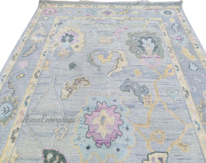 Hand Knotted Oushak Wool Rug: Modern Turkish Style, 8x10 ft.