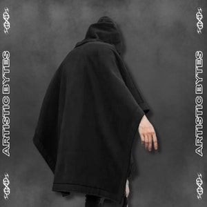 Schwarzer Gothic Baumwoll Poncho mit verstellbarer Kapuze, Bauchtasche Poncho, Streetwear Pullover Poncho, Alt Kleidung, Poncho Hoodie, Goth Mantel Bild 7