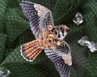 Handmade beaded Falcon hair barrette. Embroidered bird hair clip. Hawk brooch. Gift for bird lovers. Christmas gift. TO ORDER