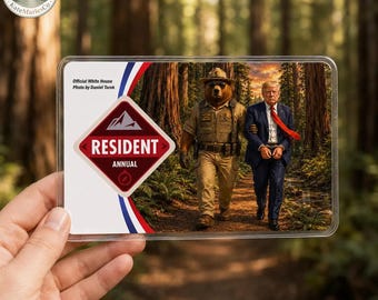 Funda para pase de parques nacionales anti-Trump, portapases personalizado de America the Beautiful, regalo divertido para excursionistas