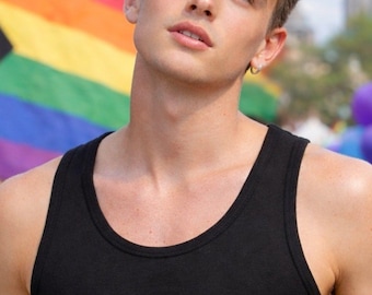 Camiseta sin mangas divertida con el lema "Good Boy Tank" y el orgullo gay.