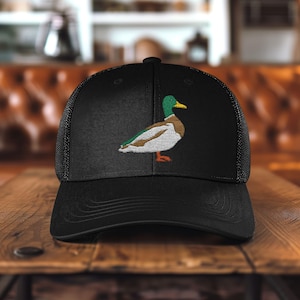 Duck Embroidered Hat Mens Outdoors Hat Snapback Trucker Hat Hand Drawn Duck Hat Retro Embroidered Duck Hunt Hat Duck Gifts Hat Nature Cap