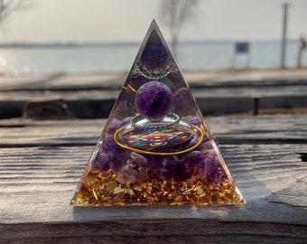 crystal Dream amethyst ball Orgonite Pyramid -Dream amethyst Gold leaf rolling stone Healing meditator