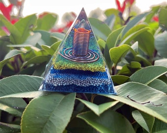 Copper-Wrapped Crystal Double Points Orgonite Pyramid for Calmness, Growth, Strength, and Healing