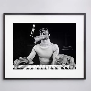 Stevie Wonder during a rehearsal session in Los Angeles, 1974 - Vintage - High Quality Print
