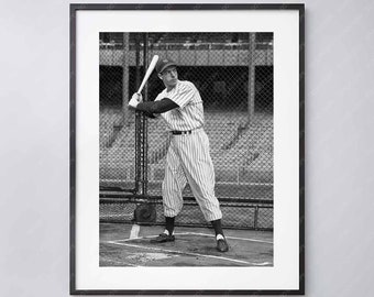Joe DiMaggio - Yankee Clipper during batting practice 1935- Vintage - High Quality Print