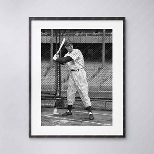 Joe DiMaggio - Yankee Clipper during batting practice 1940- Vintage - High Quality Print
