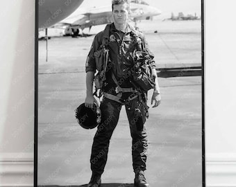 ヴァル・キルマーのサイン入りトップガン トム・アイスマン・カザン