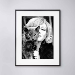 Marilyn Monroe and her Cat  1950s - Vintage - High Quality Print