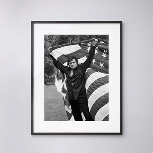 Johnny Cash holding the American Flag, 1974. Vintage - High Quality Print