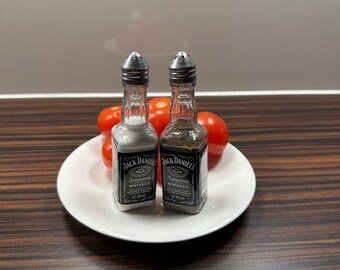 Salz&Pfefferstreuer Jack Daniels,  Geschenk, Upcycling